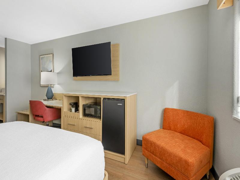Best Western Montrose Inn image