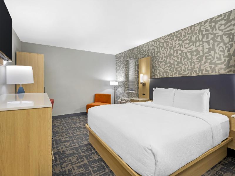 Best Western Montrose Inn image