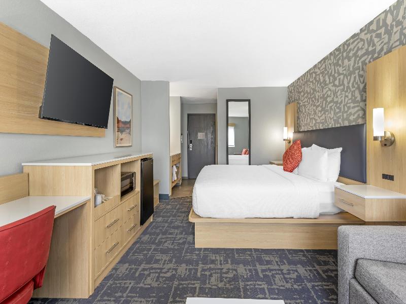 Best Western Montrose Inn image