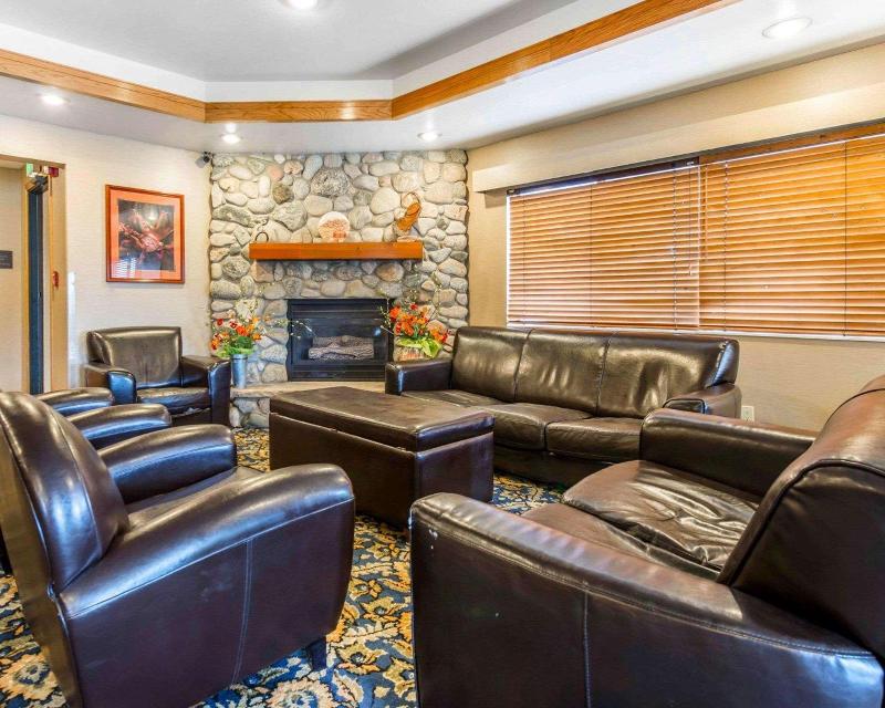 Comfort Inn Salida Area image