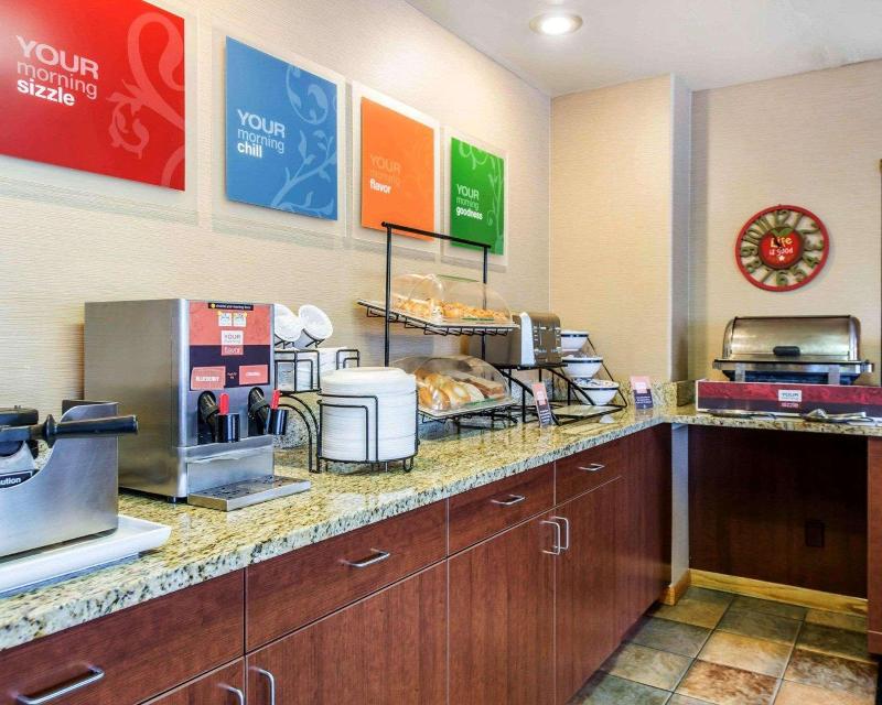 Comfort Inn Salida Area image