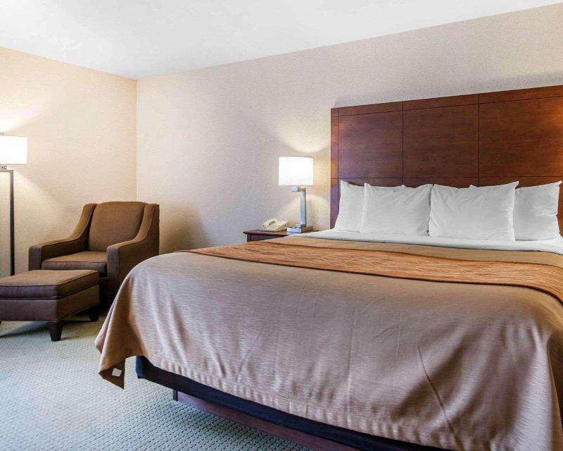 Comfort Inn Salida Area image