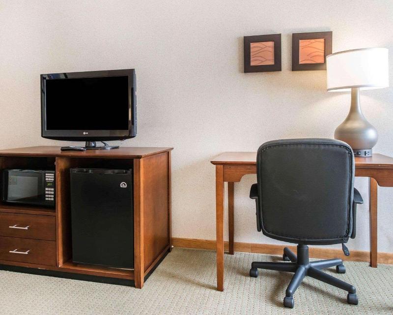 Comfort Inn Salida Area image