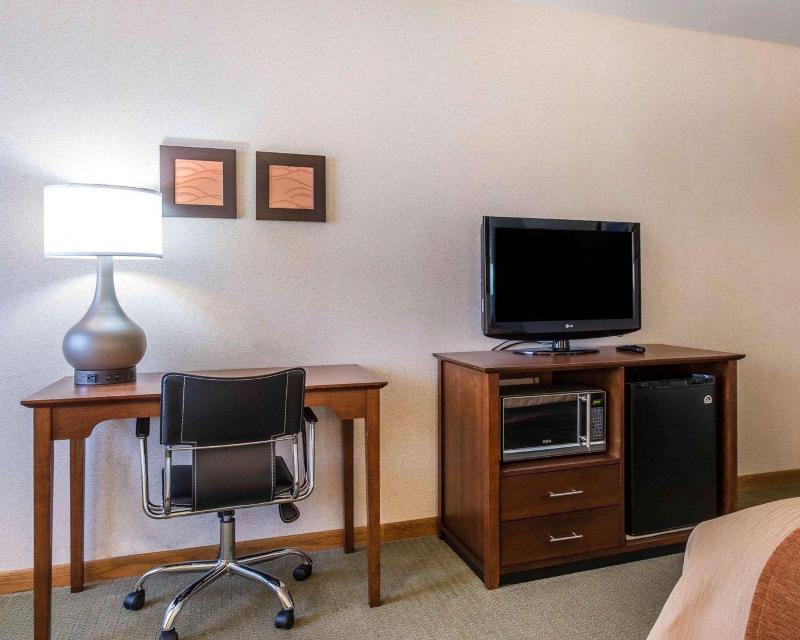 Comfort Inn Salida Area image