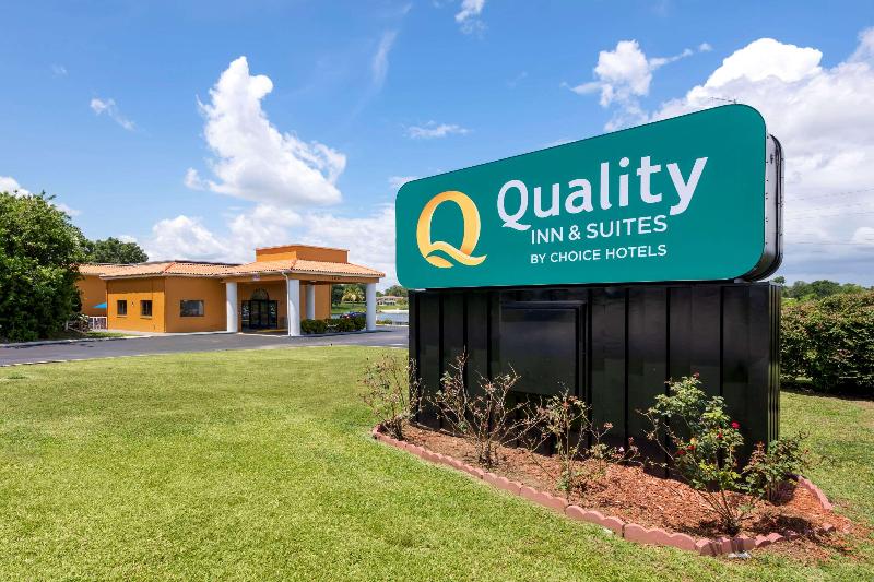 Quality Inn & Suites Mt Dora North image