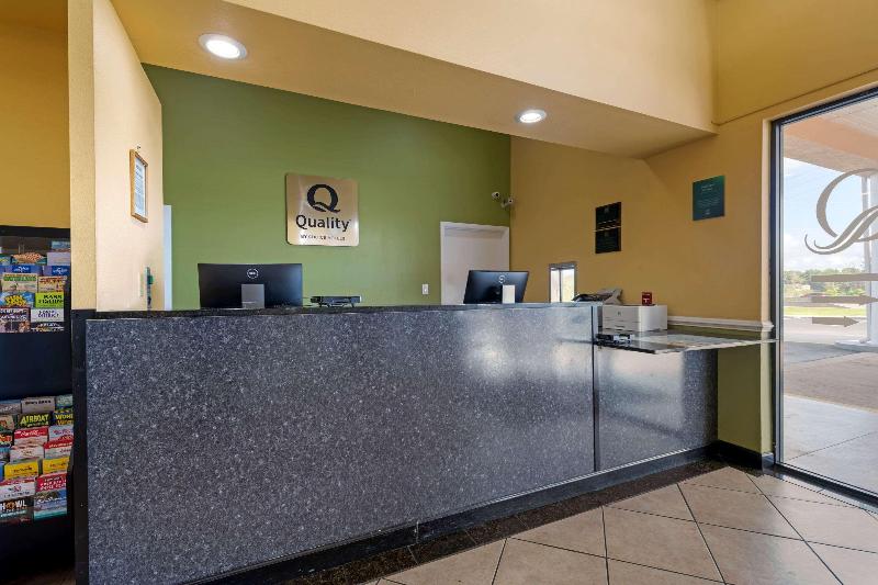 Quality Inn & Suites Mt Dora North image