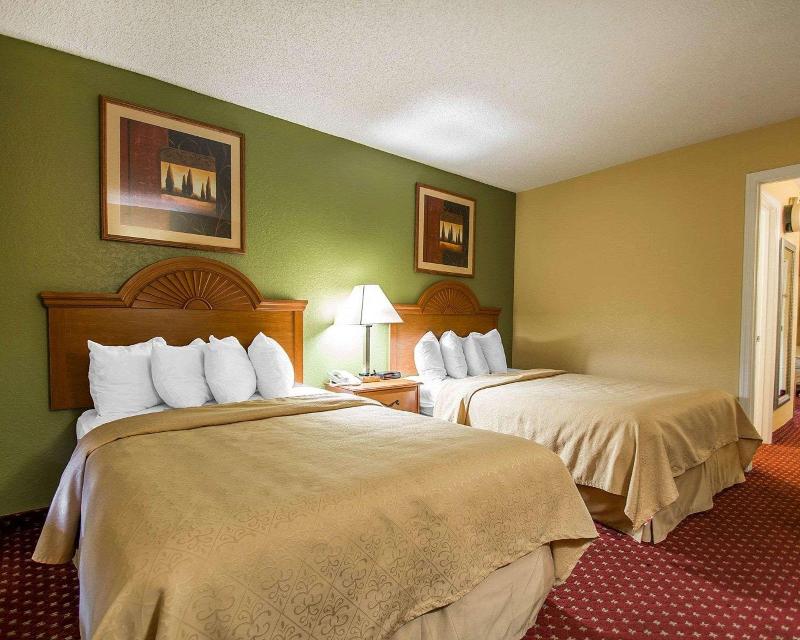Quality Inn & Suites Mt Dora North image