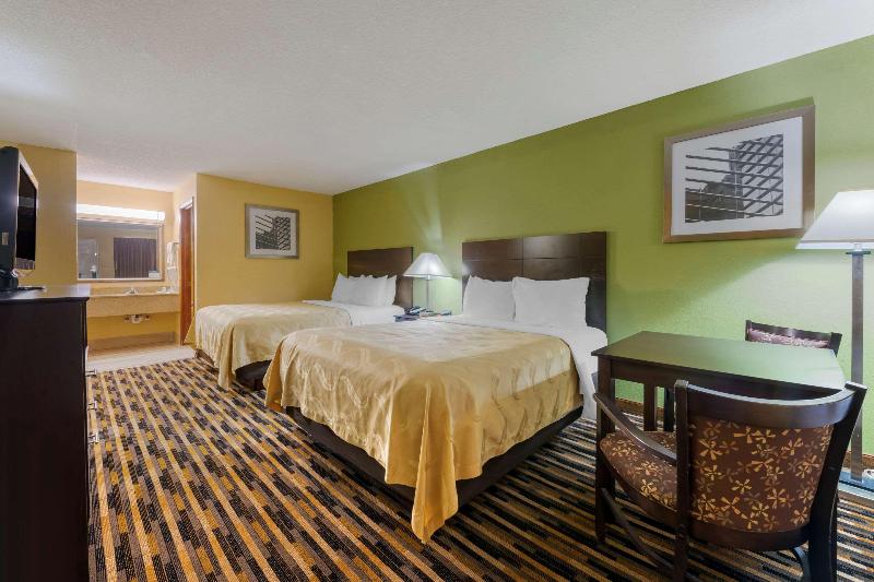 Quality Inn & Suites Mt Dora North image