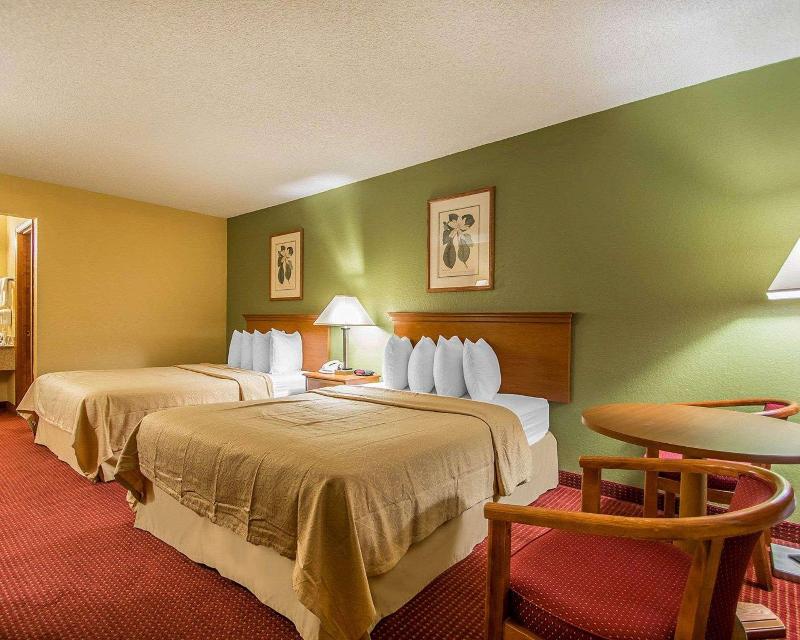 Quality Inn & Suites Mt Dora North image