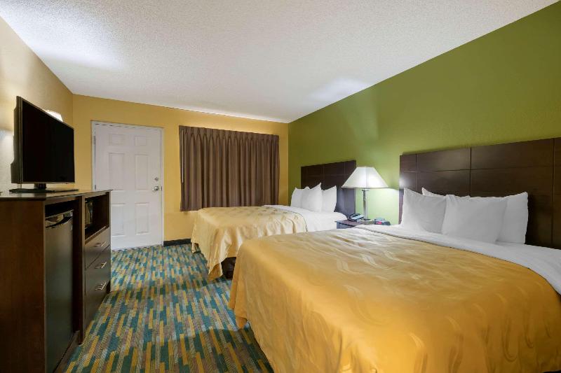 Quality Inn & Suites Mt Dora North image