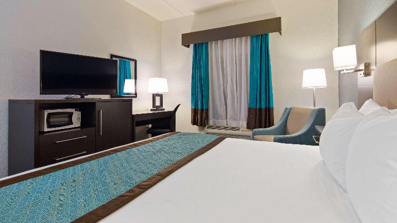Best Western Waldo Inn & Suites image