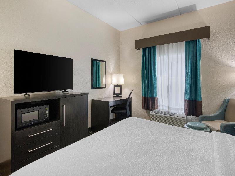 Best Western Waldo Inn & Suites image