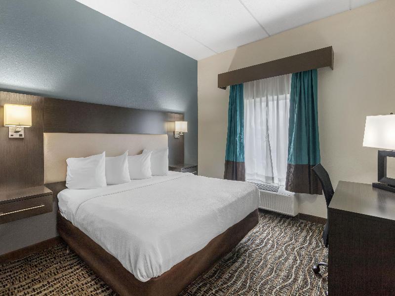 Best Western Waldo Inn & Suites image