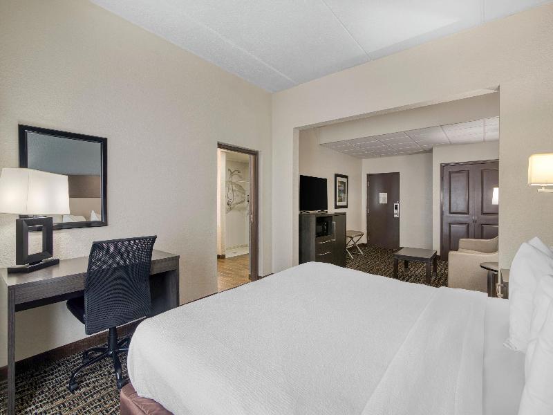 Best Western Waldo Inn & Suites image