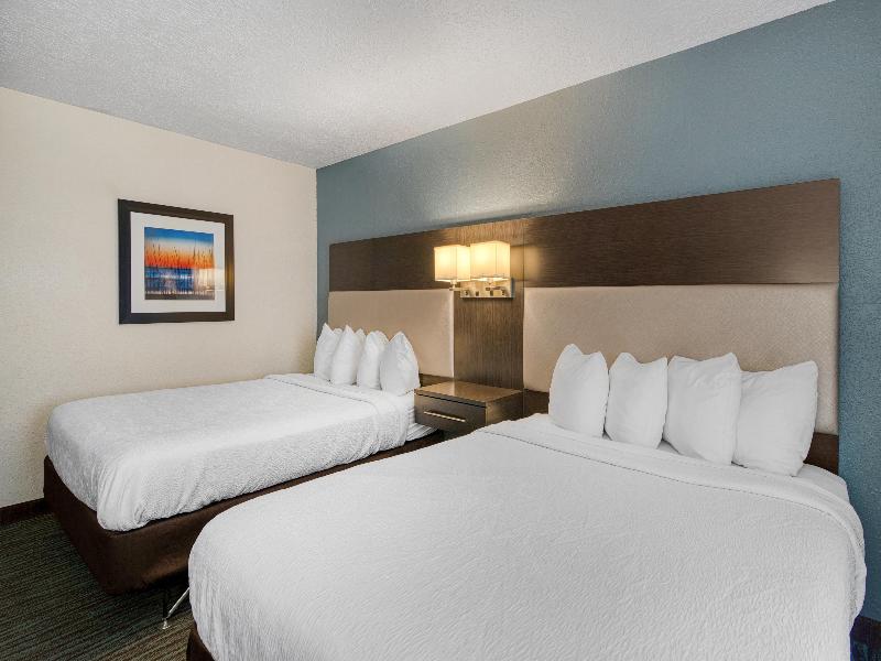 Best Western Waldo Inn & Suites image