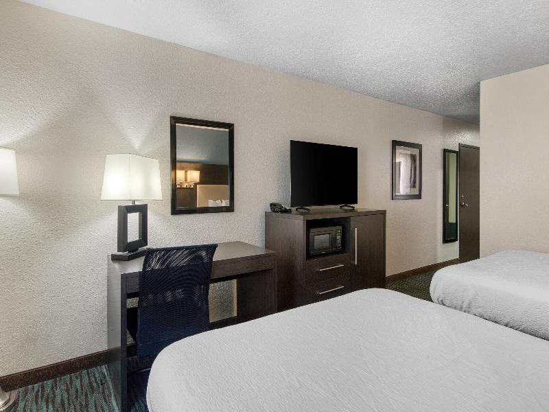 Best Western Waldo Inn & Suites image