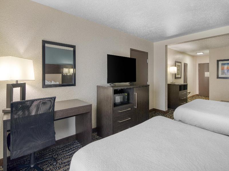 Best Western Waldo Inn & Suites image