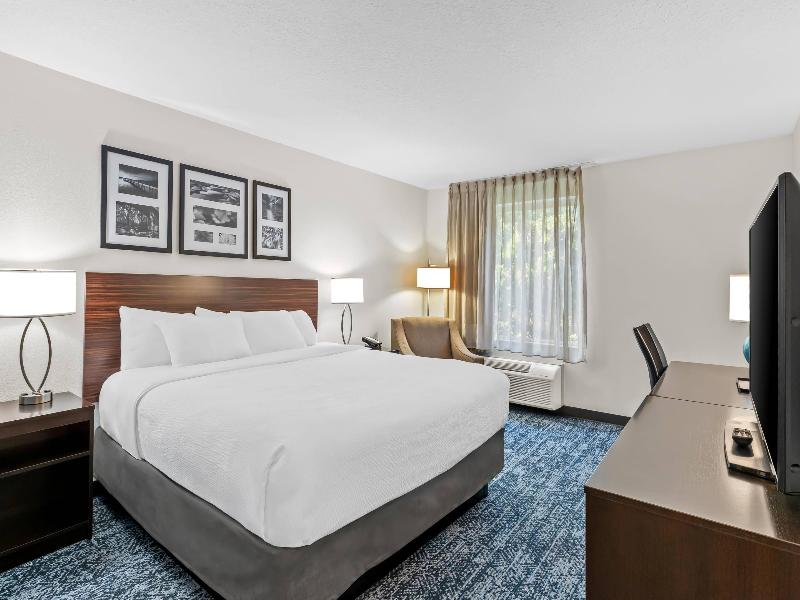 Sleep Inn & Suites Hiram image