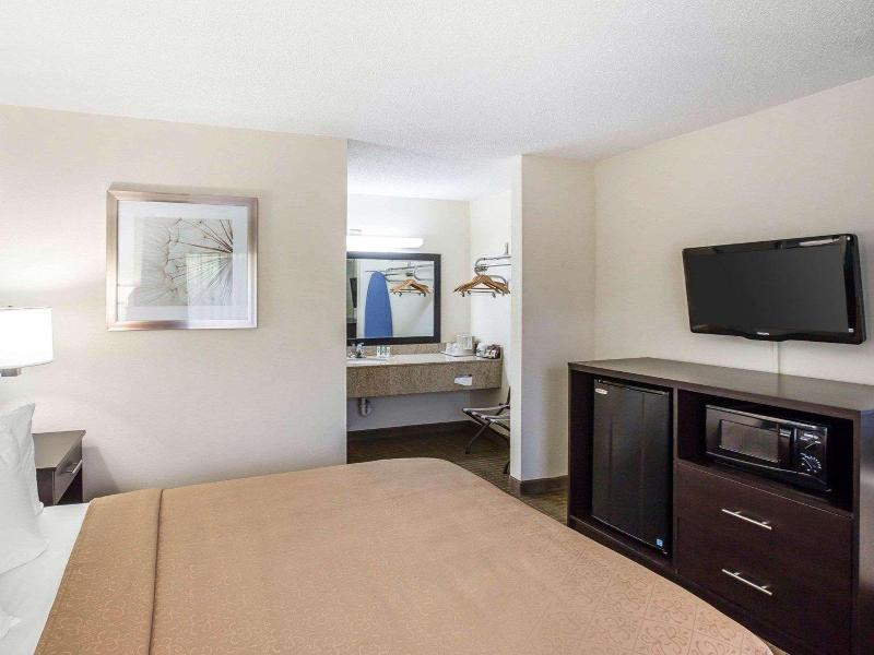 Quality Inn Macon image
