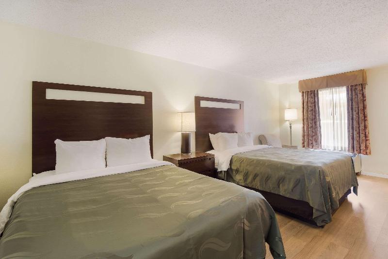 Quality Inn & Suites Statesboro Area - фото отеля
