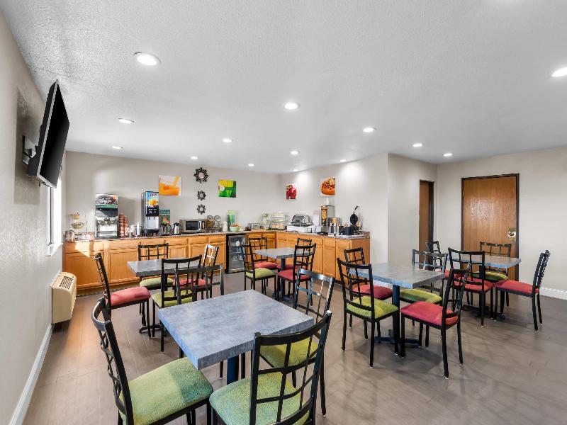 Quality Inn Waverly Area image