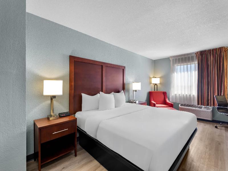 Quality Inn Waverly Area image
