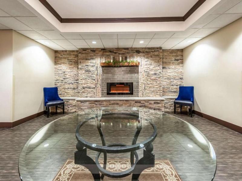 Quality Inn Bradley- Bourbonnais image