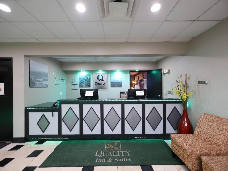 Quality Inn & Suites  Mattoon Area