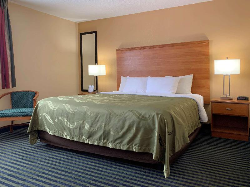 SUITE KING BED NON SMOKING — photo 4