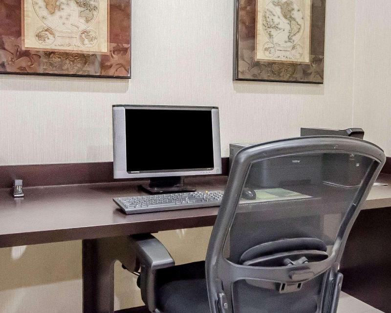 Quality Inn Corydon image