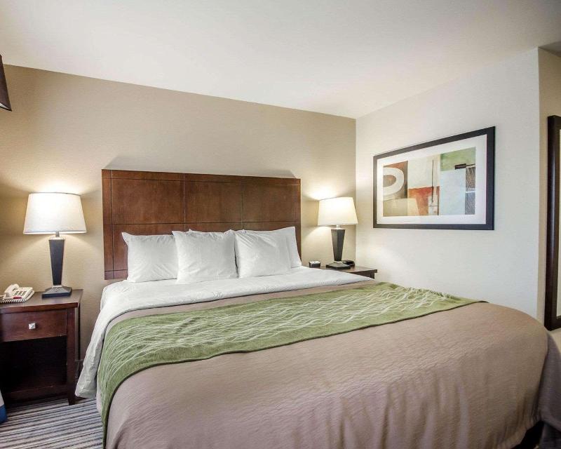 Quality Inn Corydon image 1
