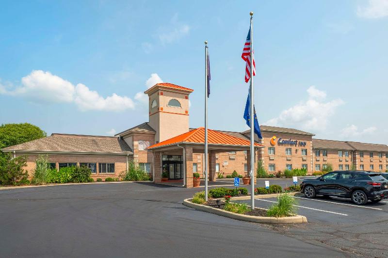 Comfort Inn Edinburgh - Columbus image