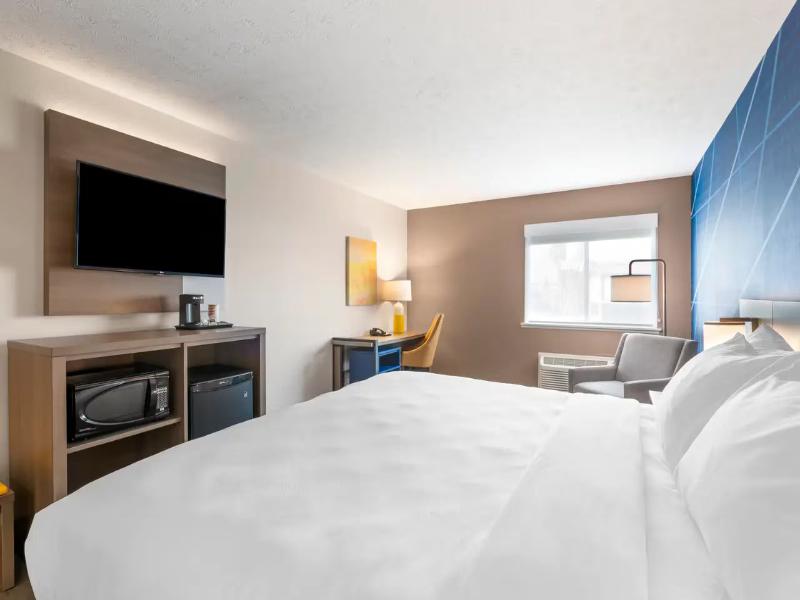 Comfort Inn Edinburgh - Columbus image
