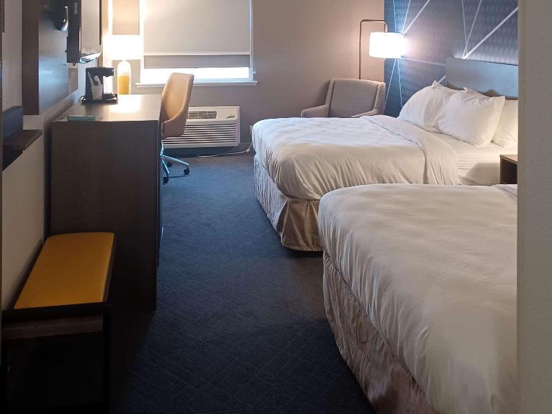 Comfort Inn Edinburgh - Columbus image
