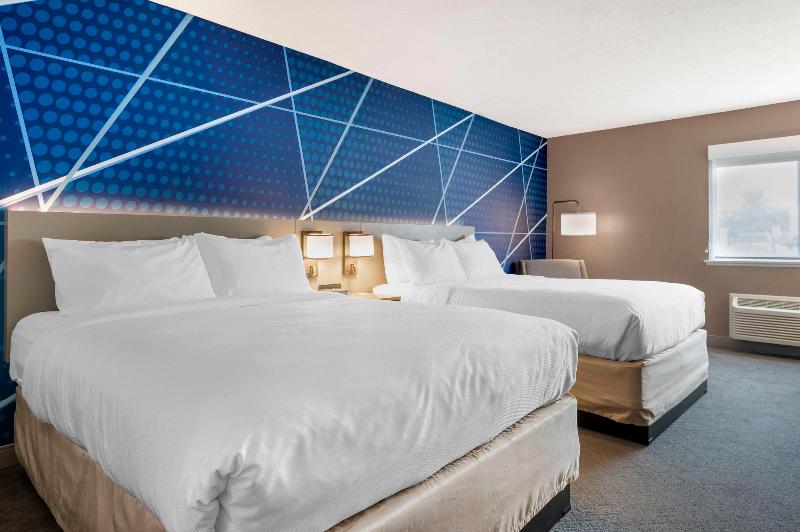 Comfort Inn Edinburgh - Columbus image