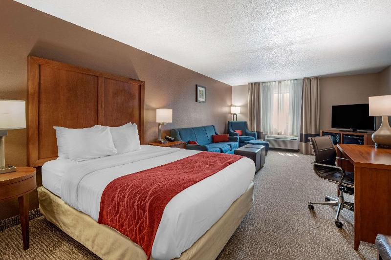 Comfort Inn Lawrenceburgh Area image
