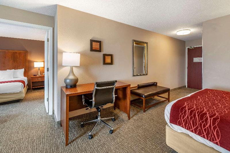 Comfort Inn Lawrenceburgh Area image
