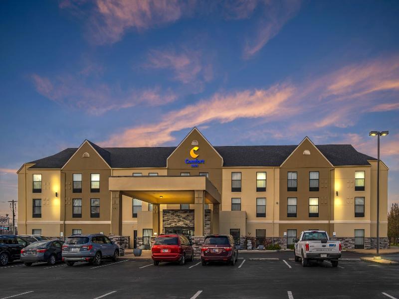 Comfort Inn Madison image