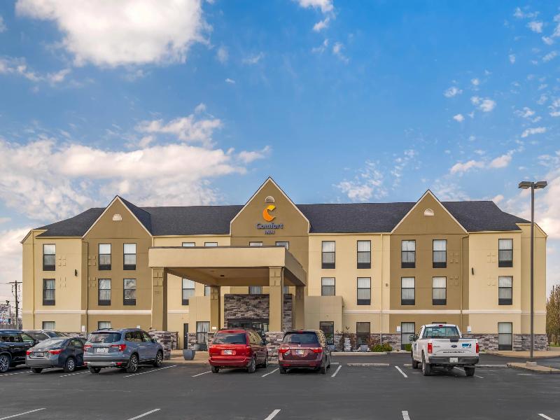 Comfort Inn Madison — exterior view