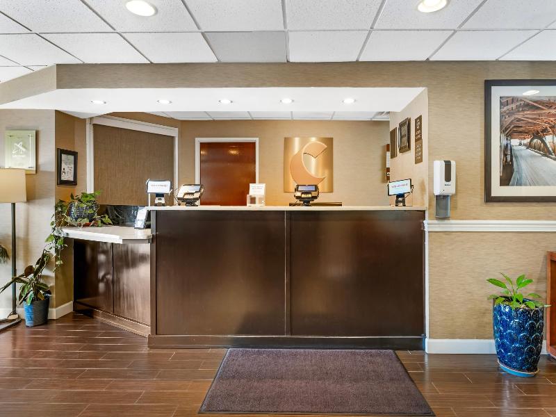 Comfort Inn Madison image