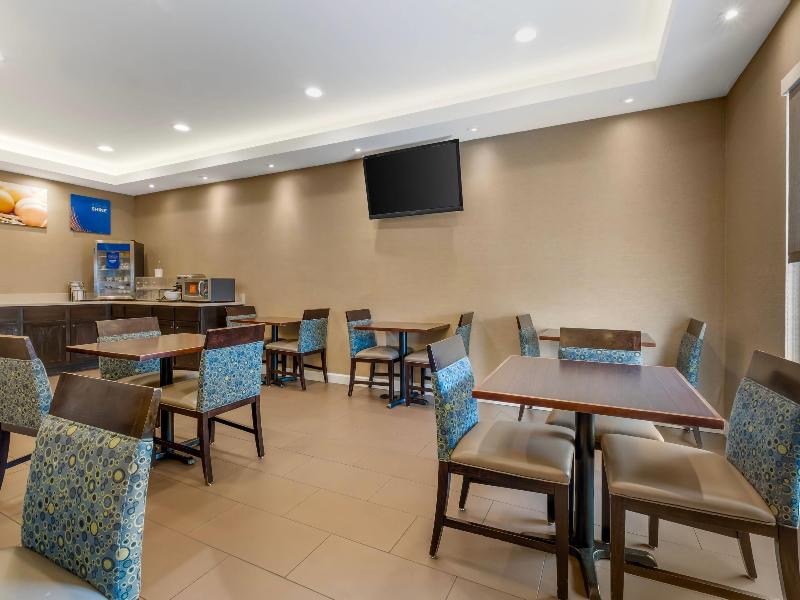 Comfort Inn Madison image
