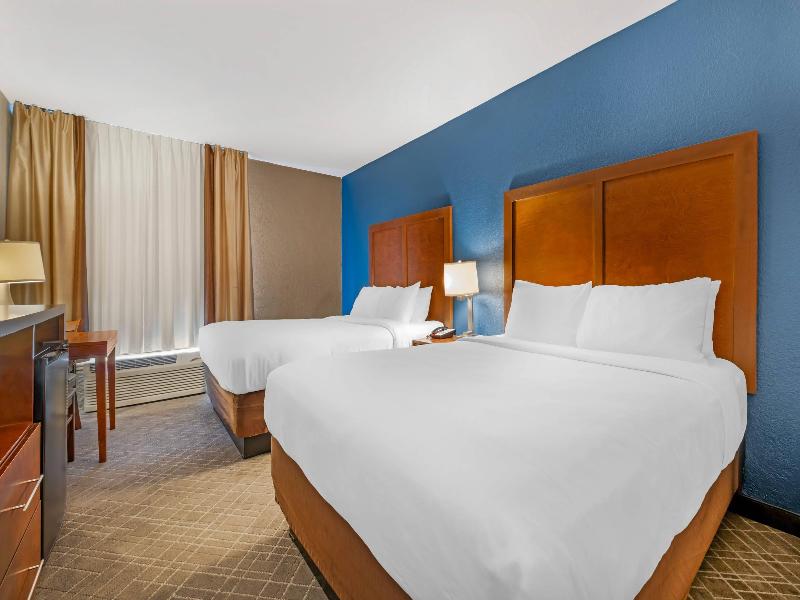 Comfort Inn Madison image