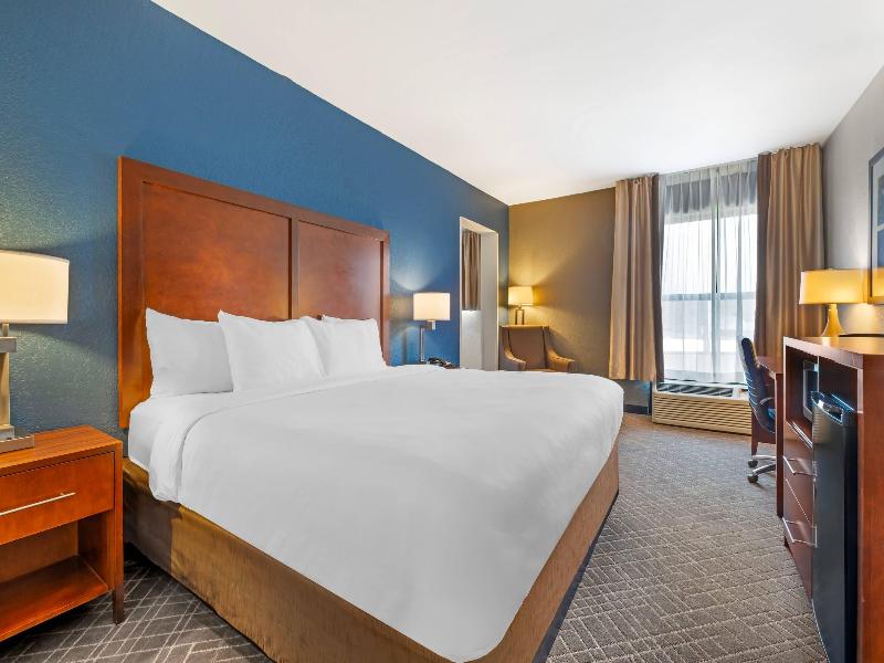 Comfort Inn Madison image