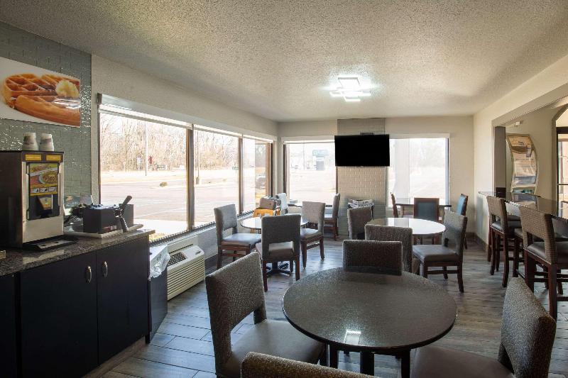Quality Inn Portage image
