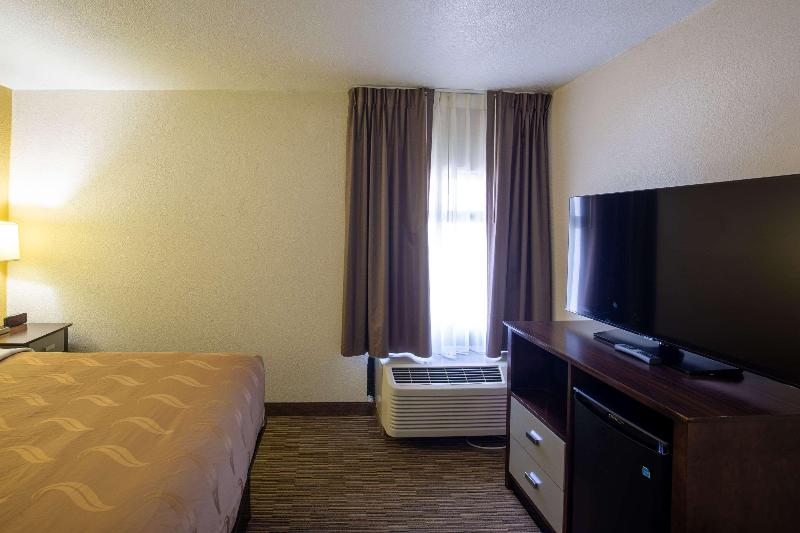 Quality Inn Portage image