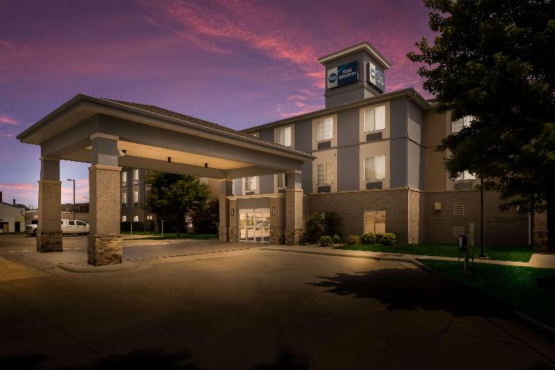 Best Western Coffeyville Central Business District image