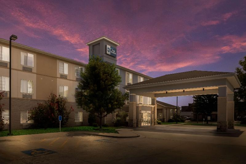 Best Western Coffeyville Central Business District image