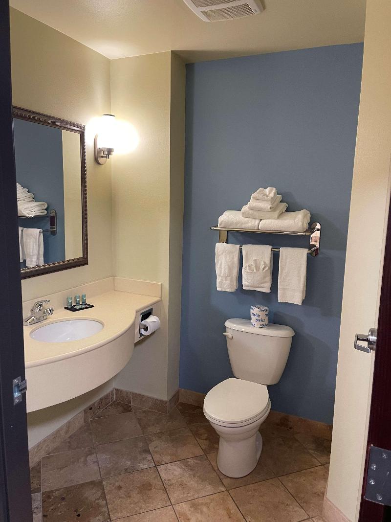 Best Western Coffeyville Central Business District image