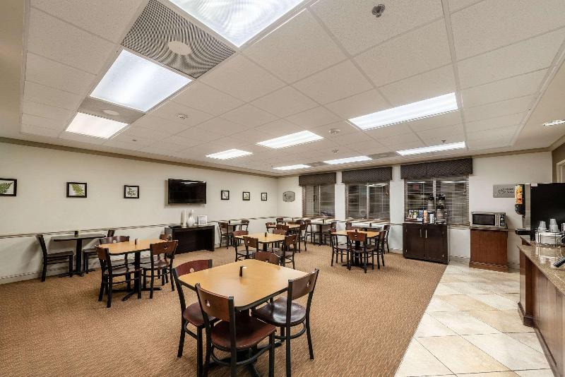 Sleep Inn & Suites Ruston Area image