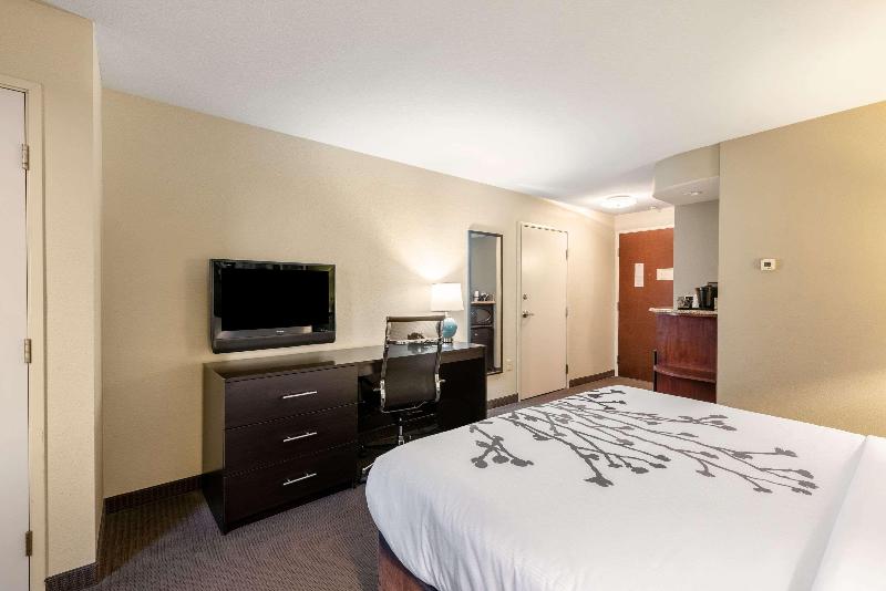 Sleep Inn & Suites Ruston Area image